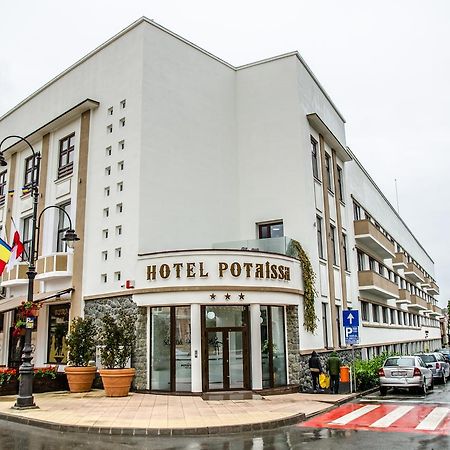 Potaissa Hotel 투르다 외부 사진