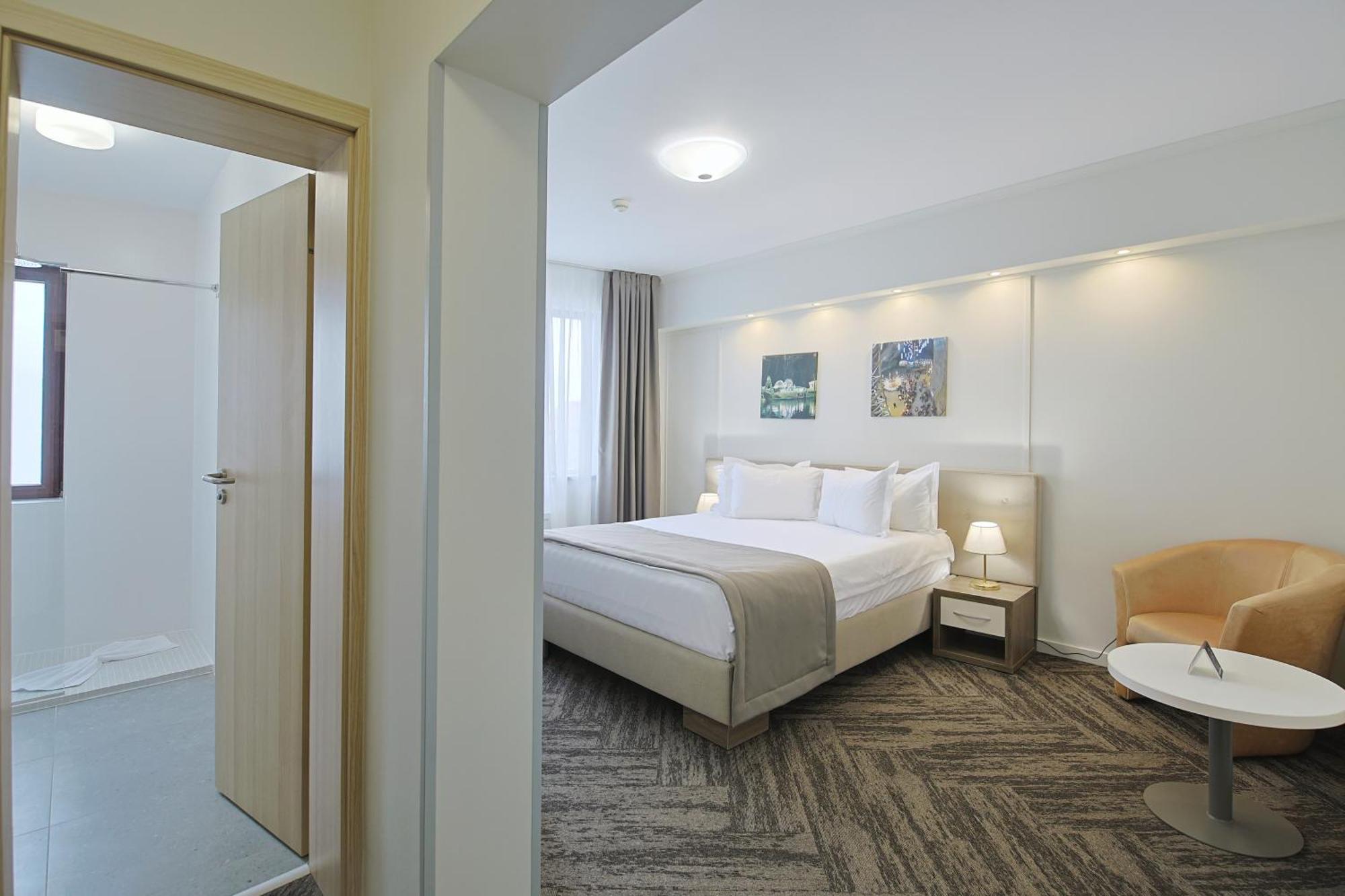 Potaissa Hotel 투르다 외부 사진