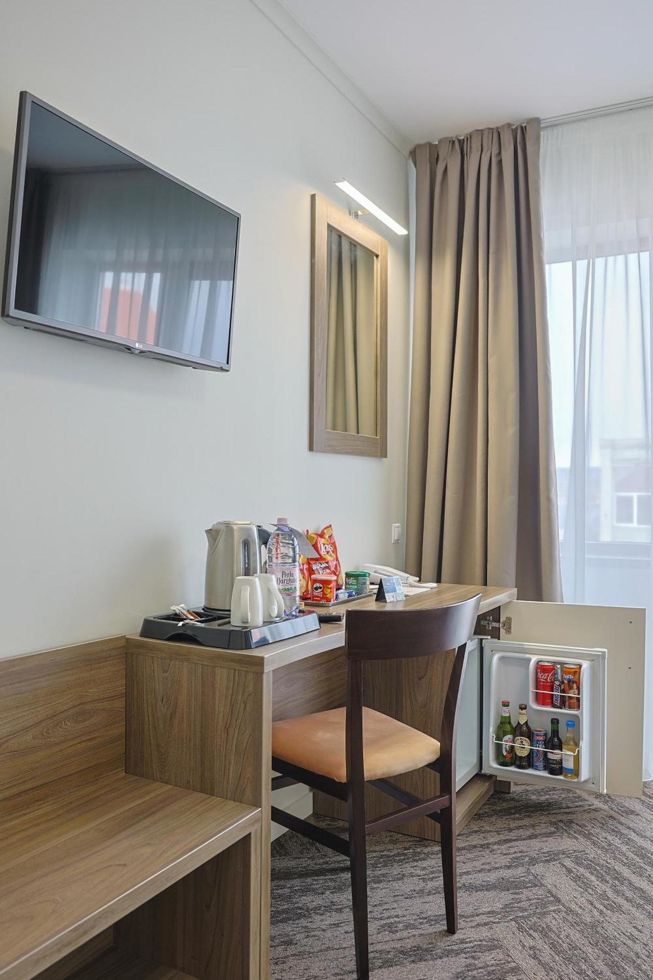 Potaissa Hotel 투르다 외부 사진