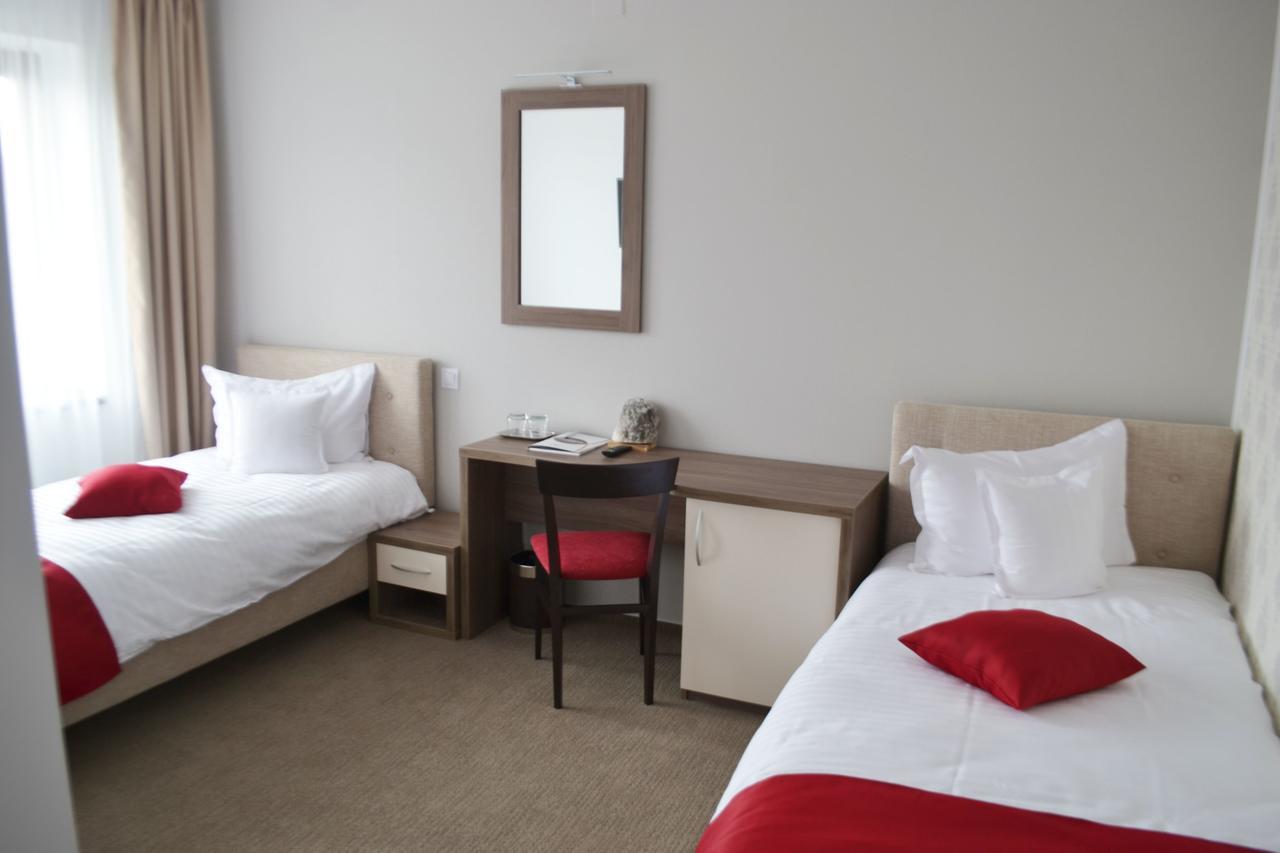 Potaissa Hotel 투르다 외부 사진